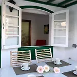 Lanzarote House *